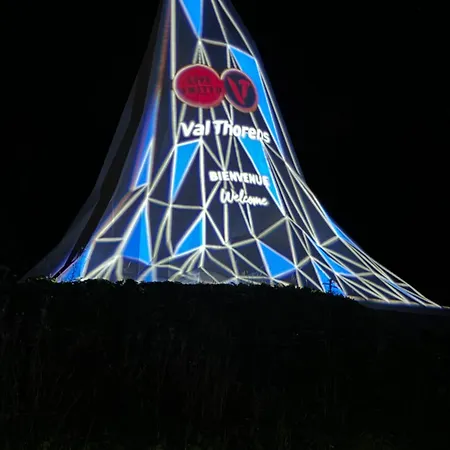 Eskival Skis Aux Pieds * Val Thorens