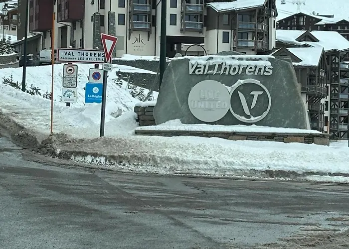 Eskival Skis Aux Pieds *