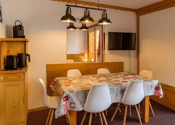 Eskival Skis Aux Pieds *